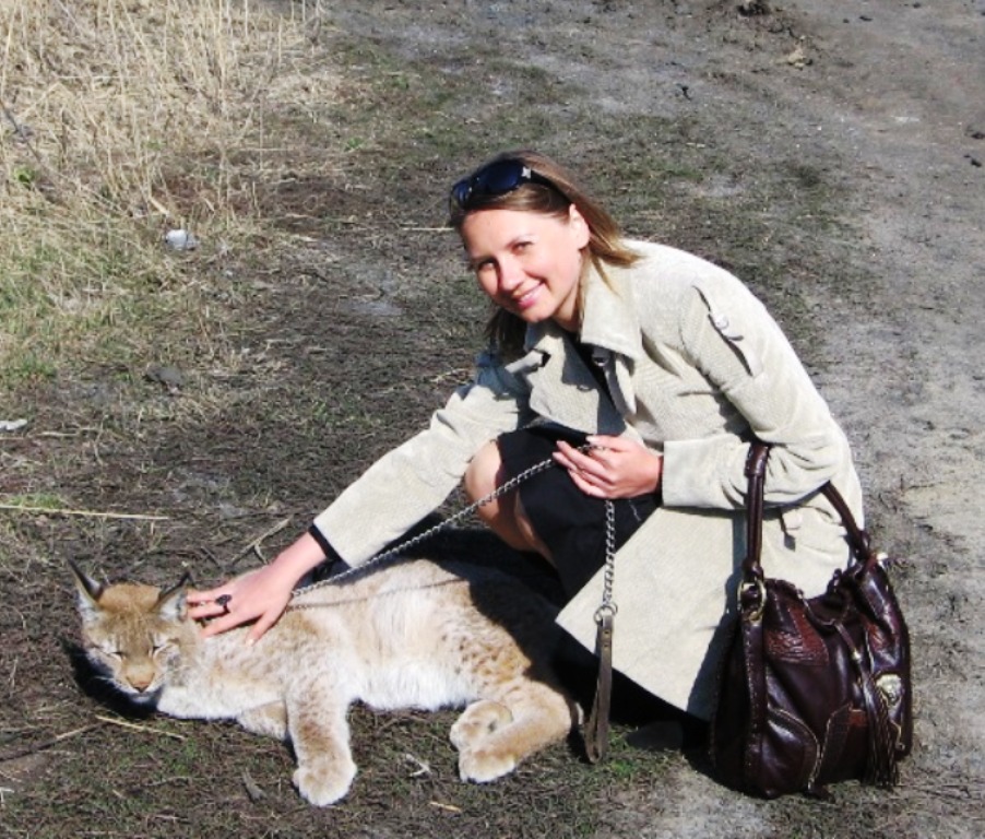 Эту киску можно и погладить - если только осторожно