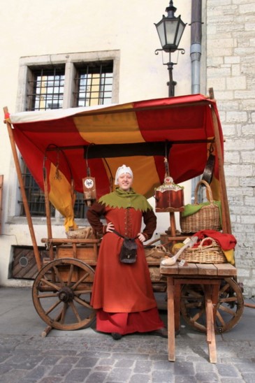 Народное творчество на улицах Таллина. фото Борис Палтусов