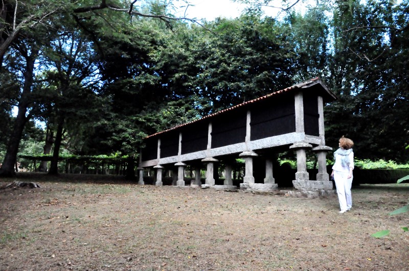Владелец был явно не беден, фото К.Исааков