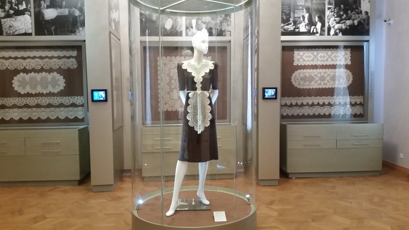 Экспозиция охватывает разные исторические периоды