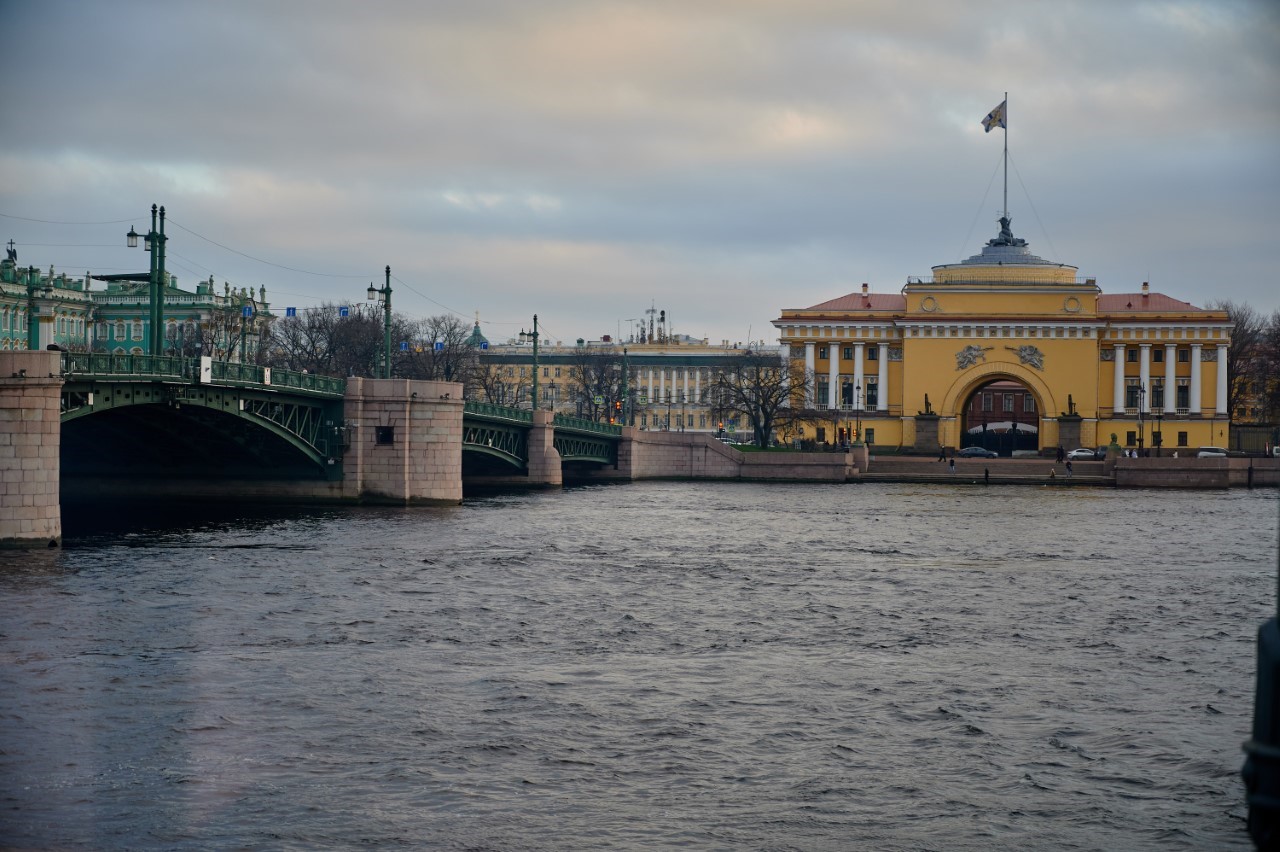 Вид на Адмиралтейство с Невы, © Карамызов Заур