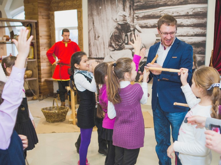 Для детей и взрослых в комплексе проводятся мастер-классы