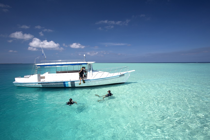 Искатели приключений в Velassaru Maldives