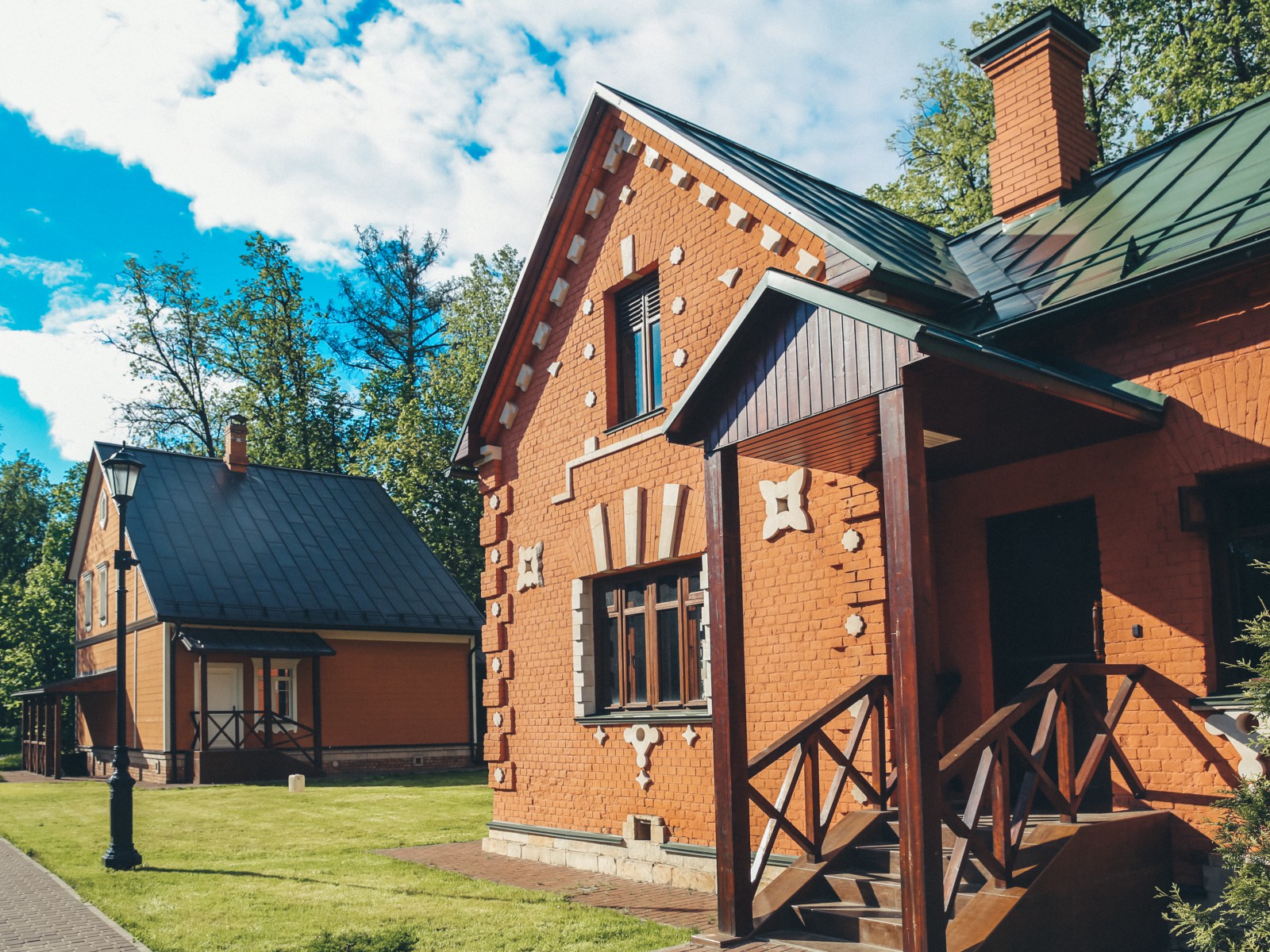 В Тимохово-Салазкино сохранилось восемь построек, © Федор Юрин