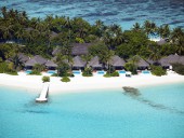 Пляж Velassaru Maldives