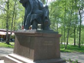 Памятник В.Я. Шишкову